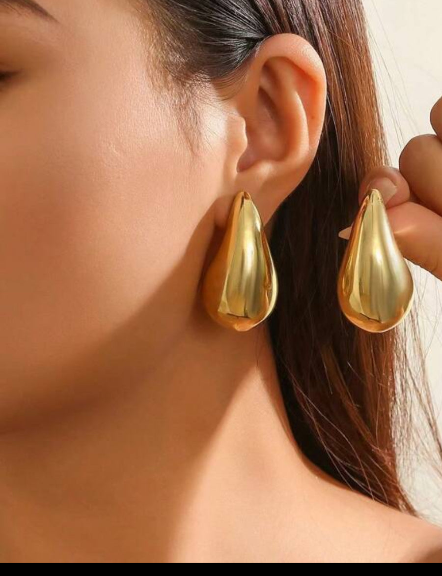 TAYLA EARRINGS