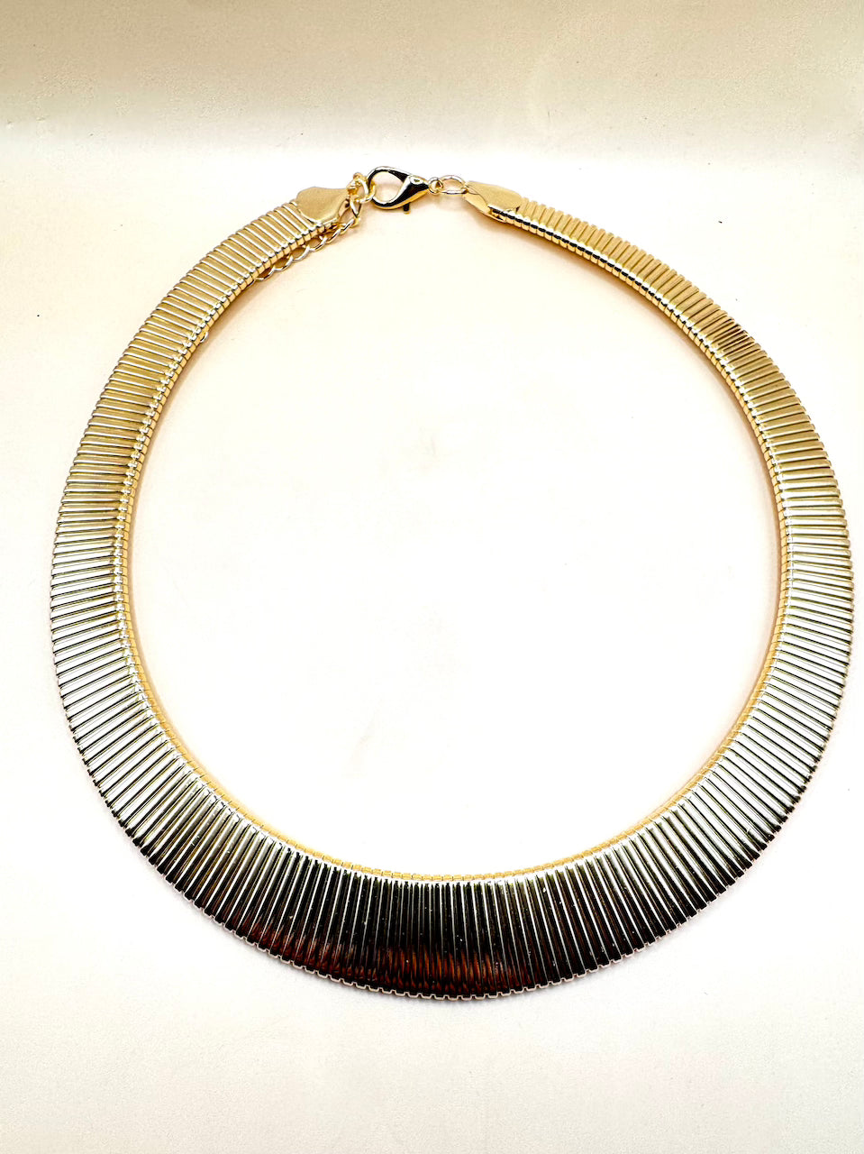 Riviera gouden halssnoer met ribbels