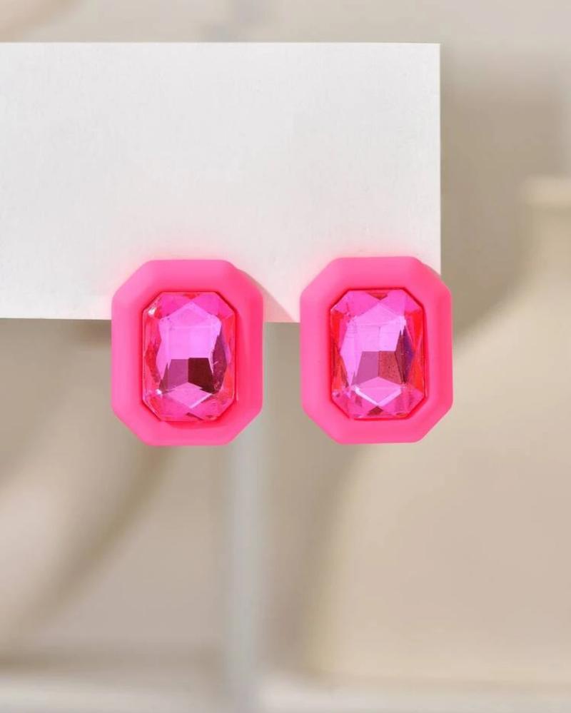 Icon oorbel roze met 8 hoeken en roze ingelegde grote strass steen